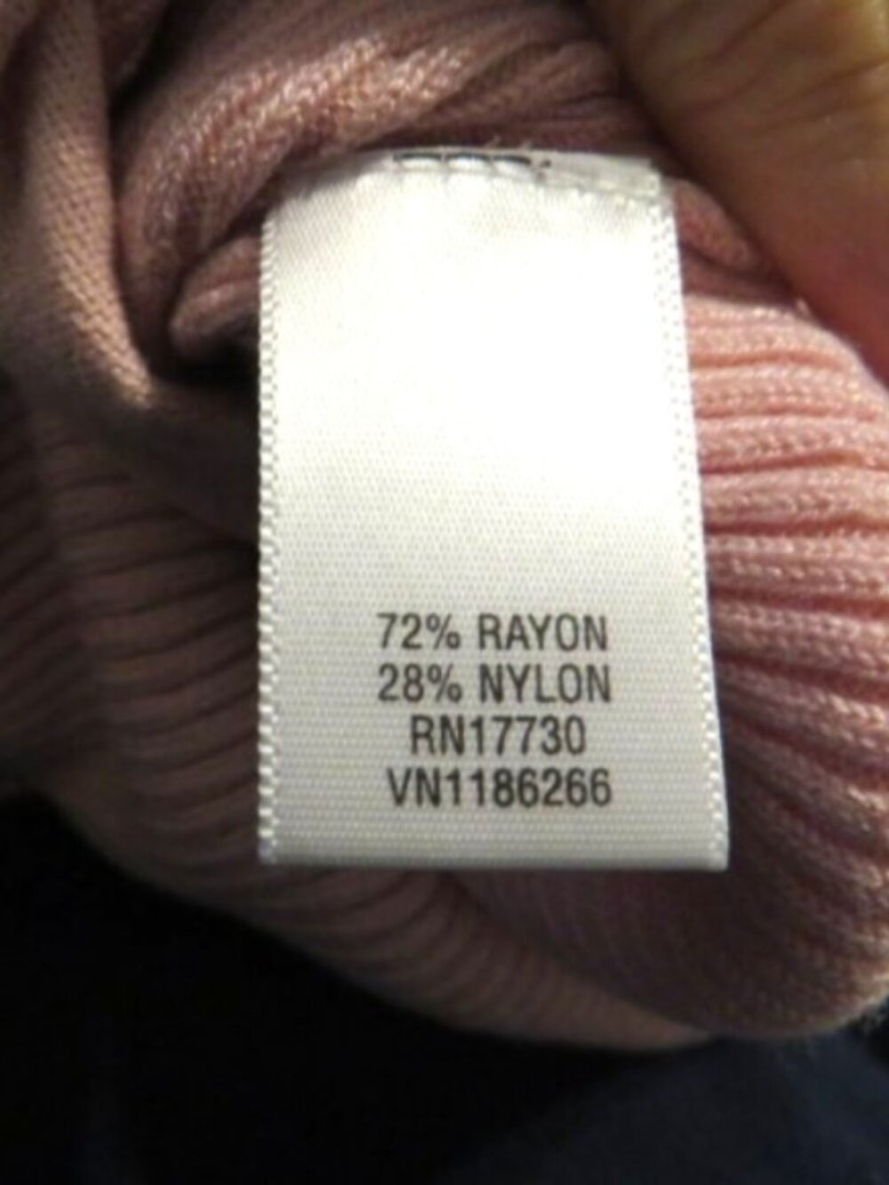Merona Pink Puff Shoulder Short Sleeve Sweater - Size M - Picture 8 of 9